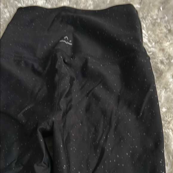 Beyond Yoga Black Sparkle Leggings - Picture 5 of 11